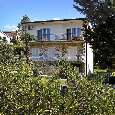Apartment Marijana, Free Parking Selce Bagian luar foto